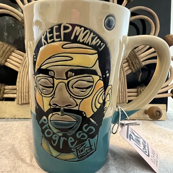 Pinklomein “Keep Making Progress” Mug - Picture 3 of 7